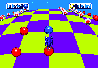 The other junctions feature either four rings or four blues. At top speed, these spheres become dangerous when they've already been turned red, as do the more complicated blue, red, yellow formations if you don't collect them properly and turn all the blues and reds into rings.